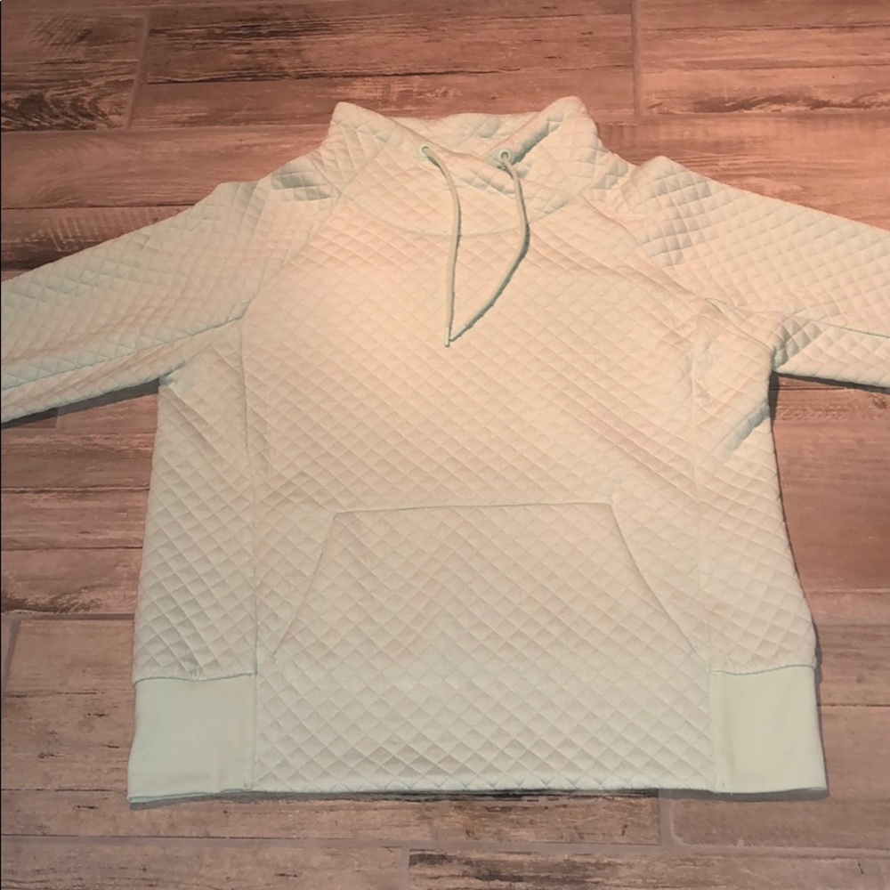 GreenTea Sweater/Sweatshirt